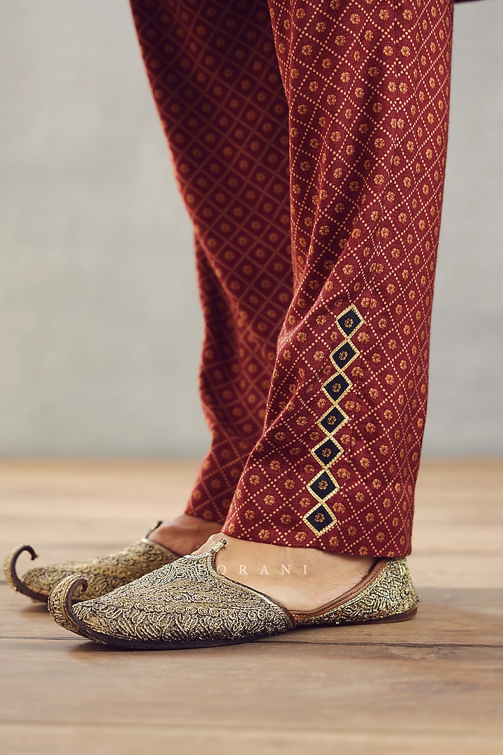 Red Cotton Silk & Slub Silk Digital Printed Bundi Set by Torani Men at Pernia's Pop Up Shop
