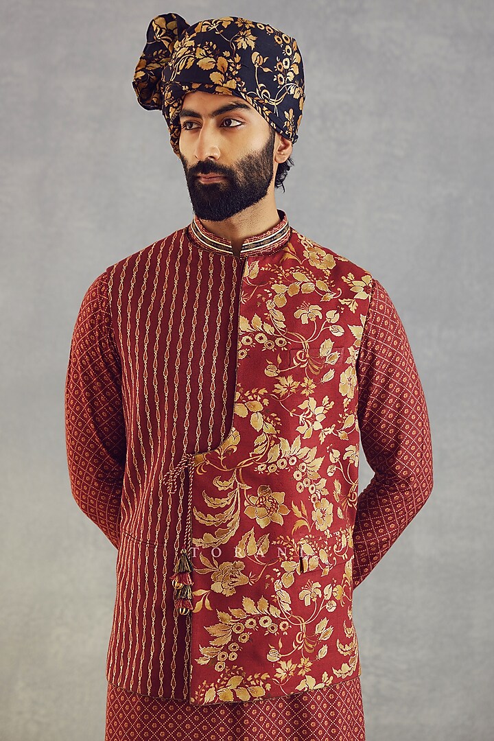 Red Cotton Silk & Slub Silk Digital Printed Bundi Set by Torani Men at Pernia's Pop Up Shop