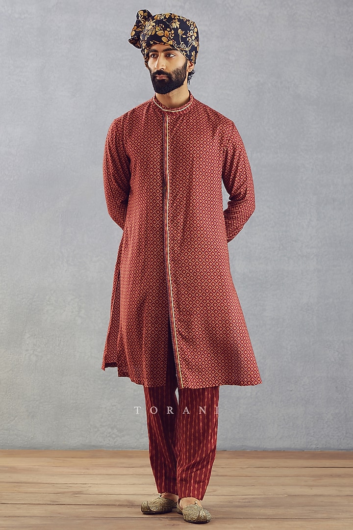 Red Cotton Silk & Slub Silk Digital Printed Bundi Set by Torani Men at Pernia's Pop Up Shop
