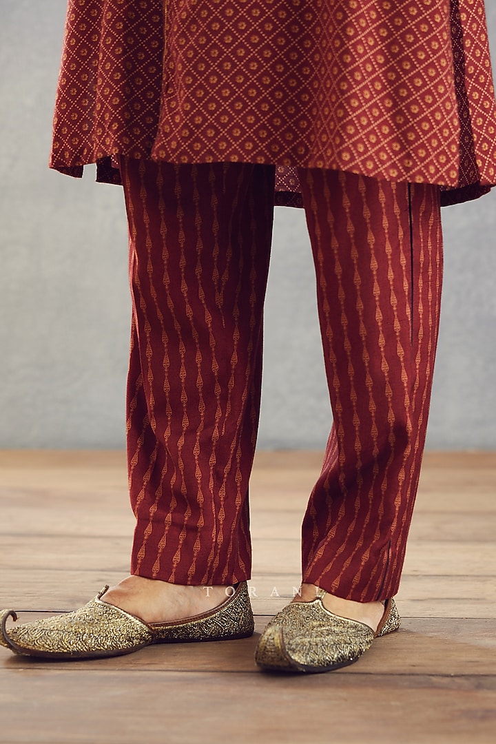 Red Cotton Silk & Slub Silk Digital Printed Bundi Set by Torani Men at Pernia's Pop Up Shop