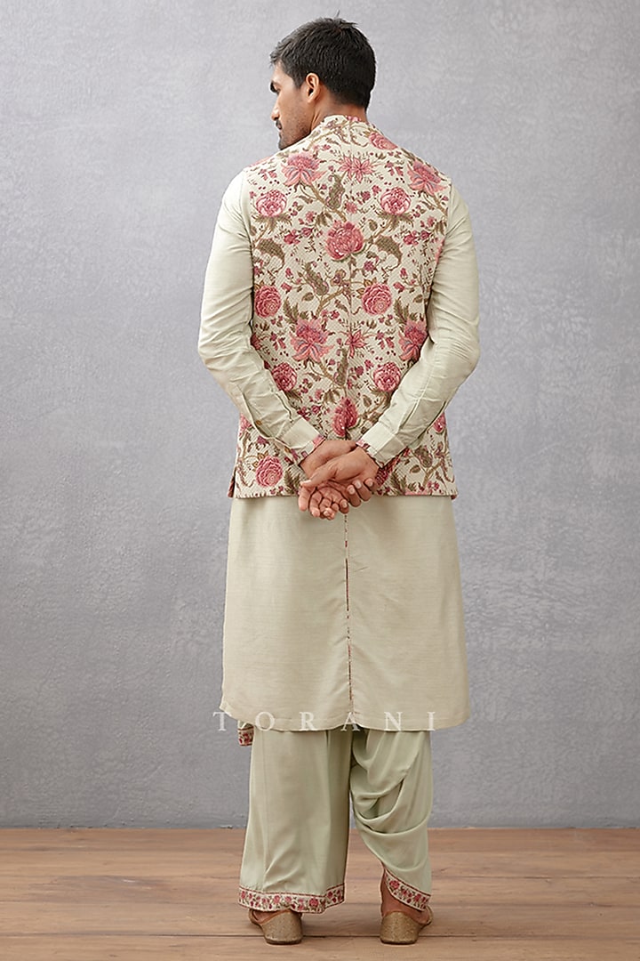 Green Cotton Jacquard & Handwoven Chanderi Digital Printed Bundi Set by Torani Men at Pernia's Pop Up Shop