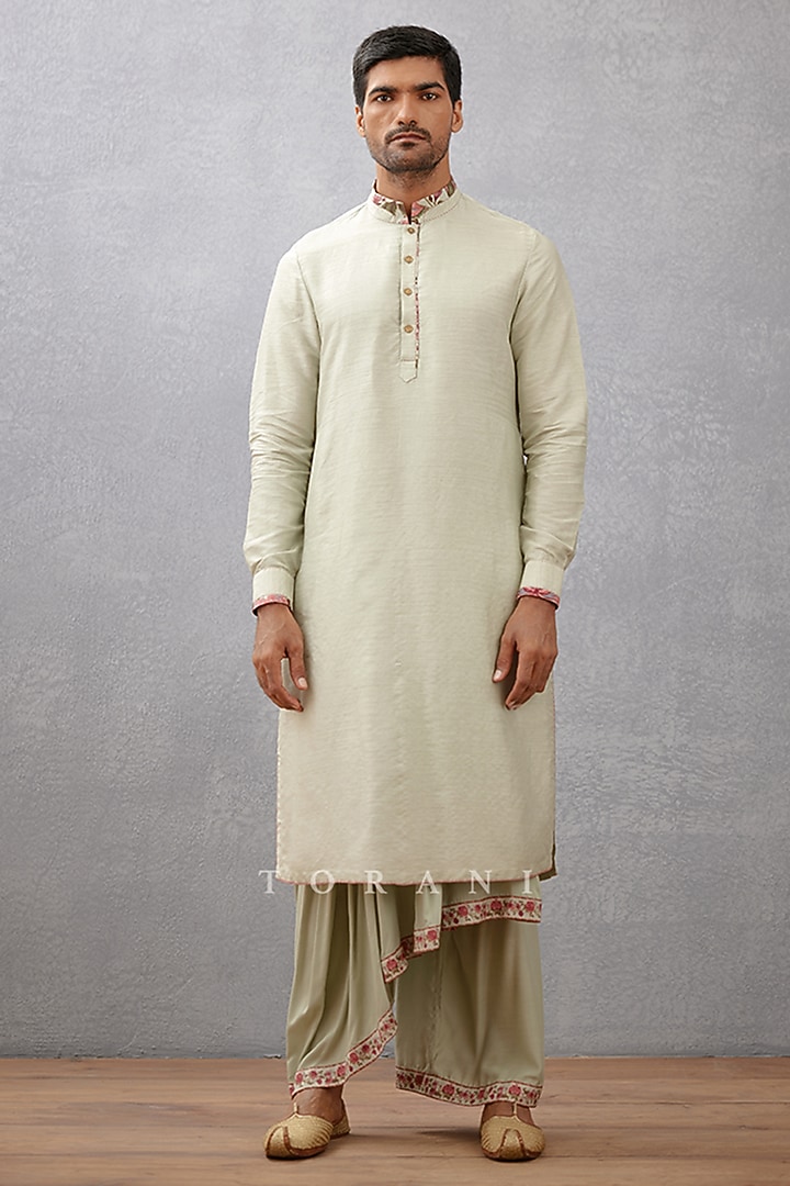 Green Cotton Jacquard & Handwoven Chanderi Digital Printed Bundi Set by Torani Men at Pernia's Pop Up Shop