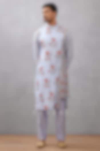 Blue Pure Linen & Handwoven Chanderi Digital Printed Kurta Set by Torani Men at Pernia's Pop Up Shop