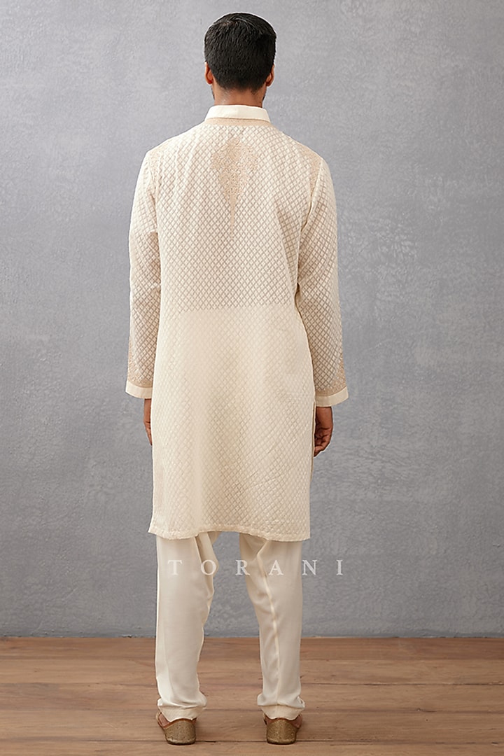 Ivory Cotton Silk & Handwoven Chanderi Dori Embroidered Bundi Set by Torani Men at Pernia's Pop Up Shop