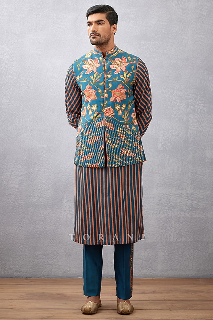 Blue Cotton Silk & Handwoven Chanderi Hand Block Printed Bundi Set by Torani Men at Pernia's Pop Up Shop