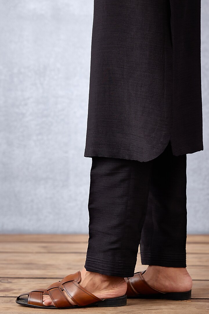 Black Cotton Silk & Slub Silk Hand Embroidered Bundi Set by Torani Men at Pernia's Pop Up Shop