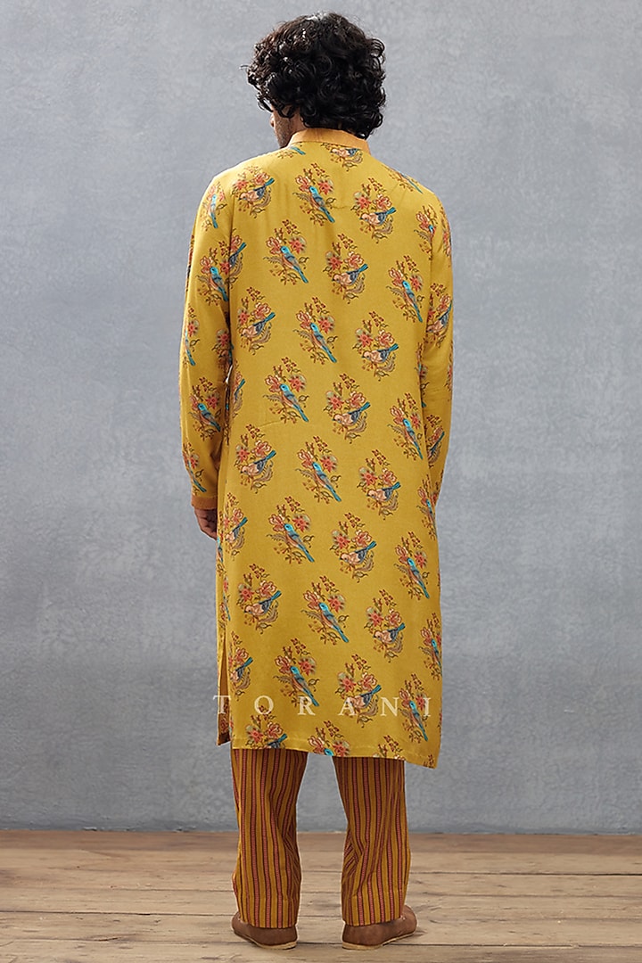Yellow Cotton Silk & Cotton Voile Digital Printed Quilted Kurta Set by Torani Men at Pernia's Pop Up Shop