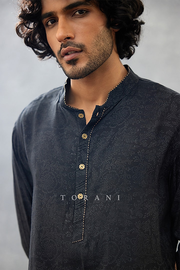 Black Cotton Silk & Handwoven Chanderi Digital Printed Bundi Set by Torani Men at Pernia's Pop Up Shop