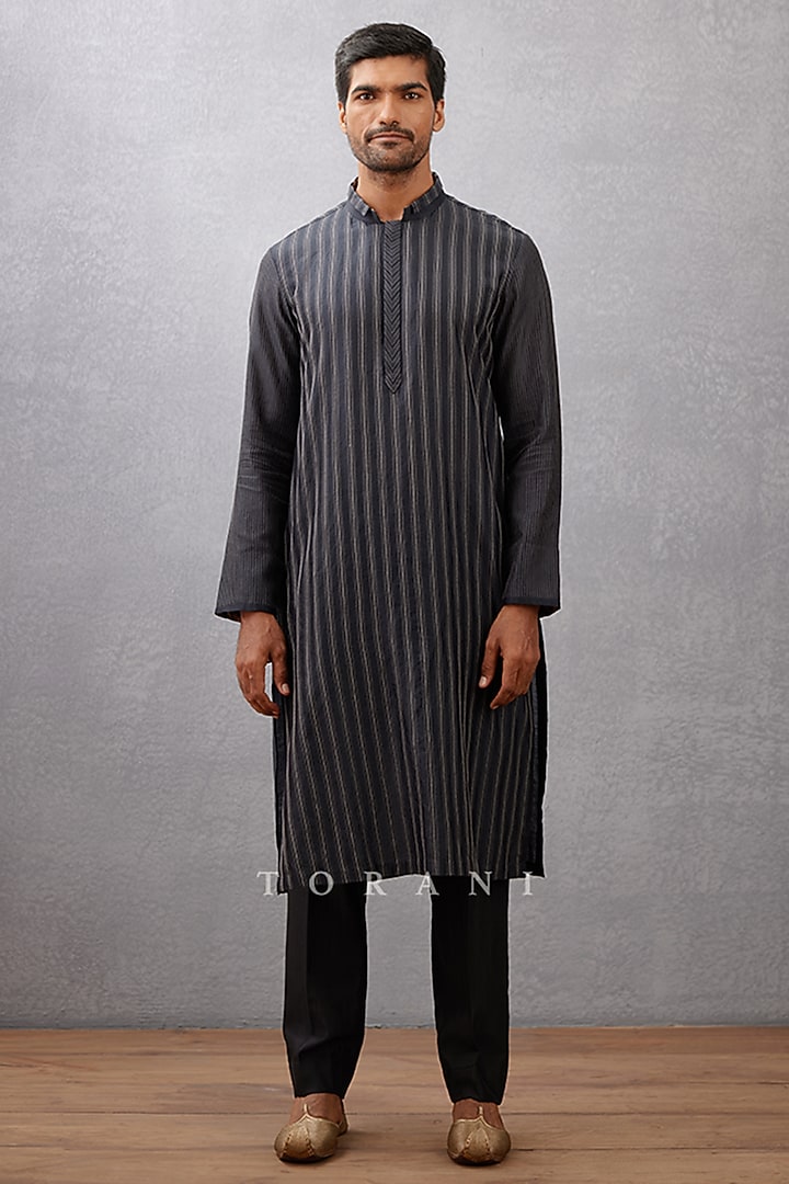 Black Cotton Voile & Handwoven Chanderi Hand Block Printed Kurta Set by Torani Men at Pernia's Pop Up Shop