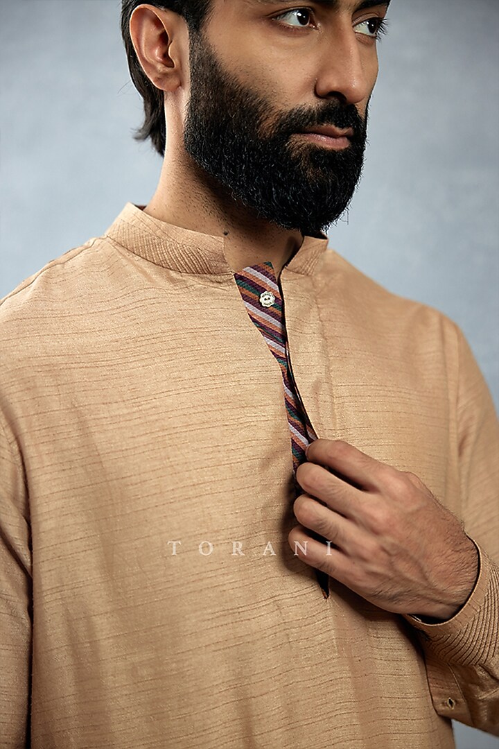 Beige Cotton Silk & Handwoven Chanderi Digital Printed Bundi Set by Torani Men at Pernia's Pop Up Shop