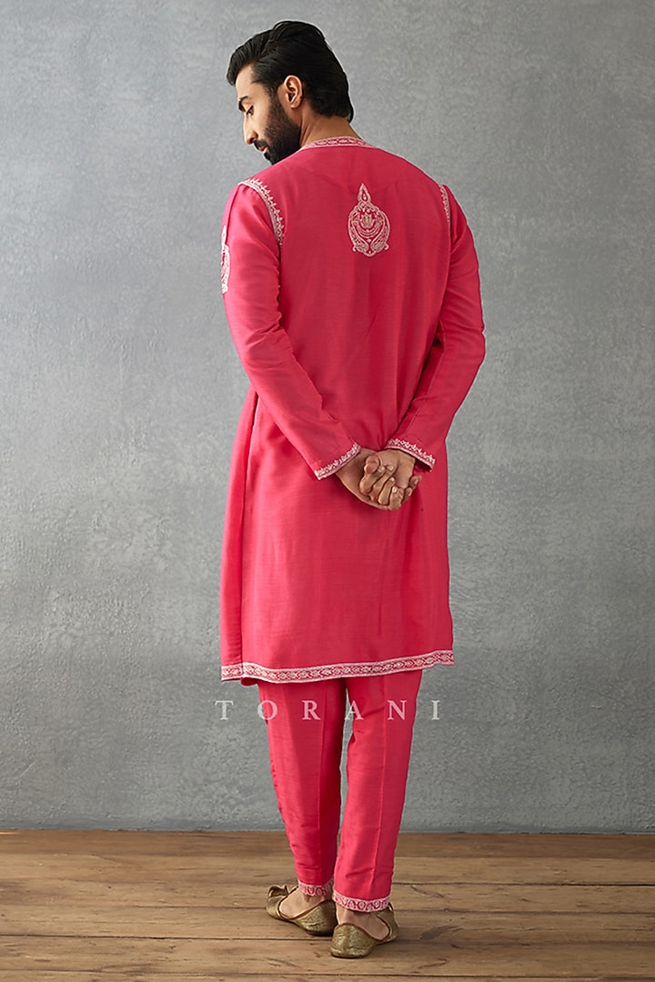 Pink Cotton Silk & Slub Silk Dori Embroidered Kurta Set by Torani Men at Pernia's Pop Up Shop