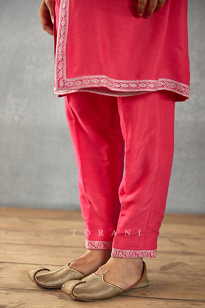 Pink Cotton Silk & Slub Silk Dori Embroidered Kurta Set by Torani Men at Pernia's Pop Up Shop