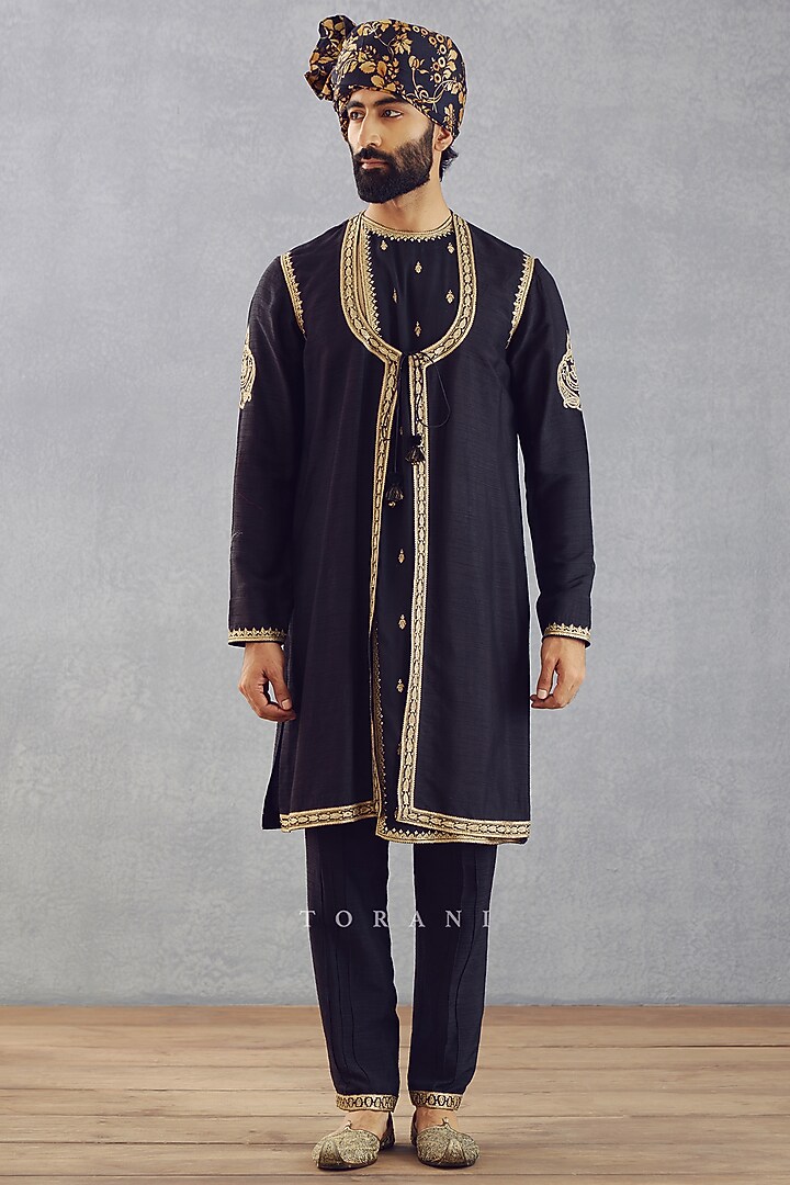 Black Cotton Silk & Raw Silk Hand Embroidered Kurta Set by Torani Men at Pernia's Pop Up Shop