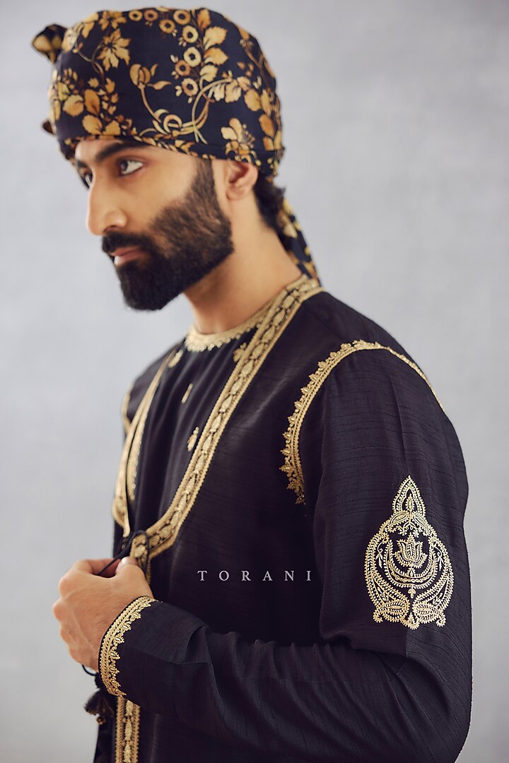 Black Cotton Silk & Raw Silk Hand Embroidered Kurta Set by Torani Men at Pernia's Pop Up Shop