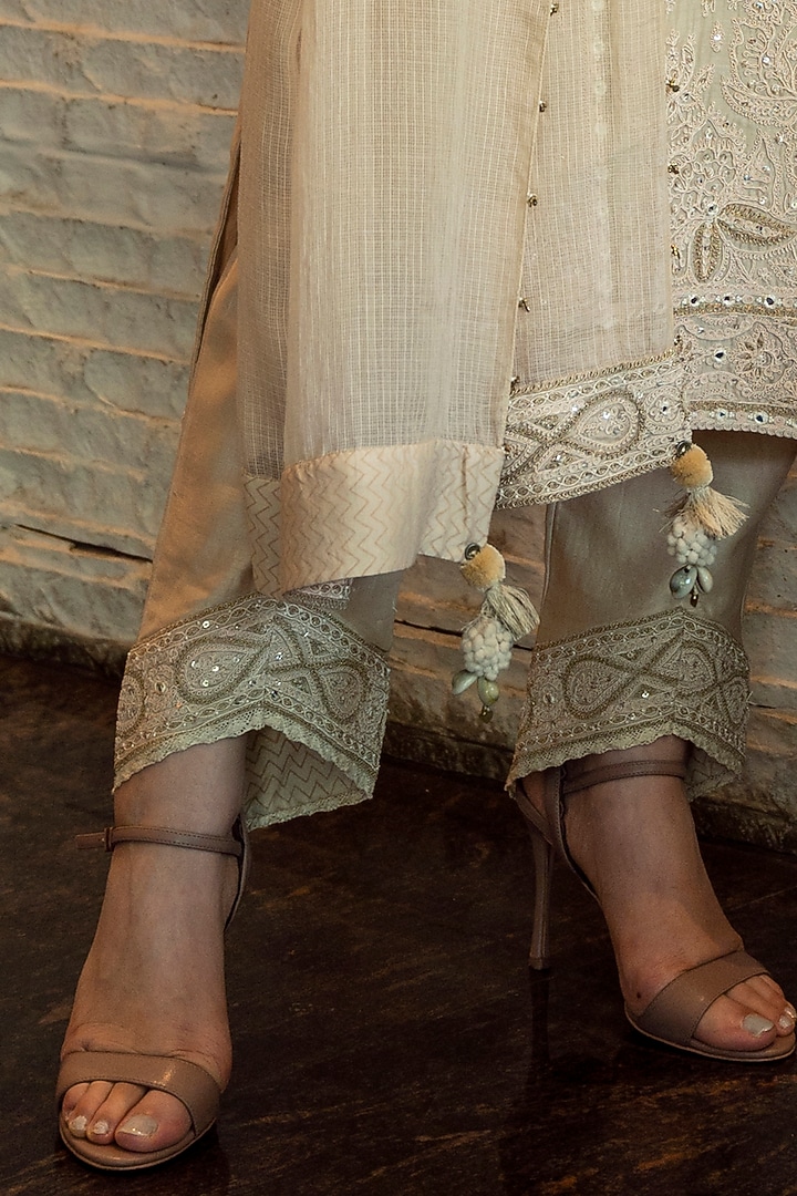 Ivory Handwoven Chanderi Kurta Set by TORANI at Pernia's Pop Up Shop