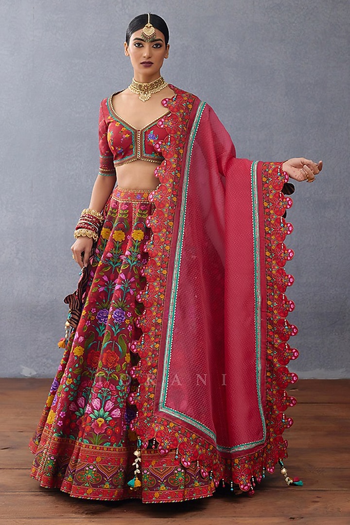 Red Jeni Silk Digital Printed Bridal Wedding Lehenga Set by TORANI at Pernia's Pop Up Shop