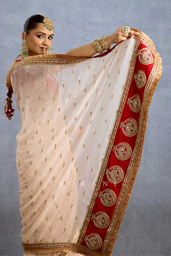 Ivory Chiffon & Jeni Silk Embroidered Reception Saree by TORANI at Pernia's Pop Up Shop