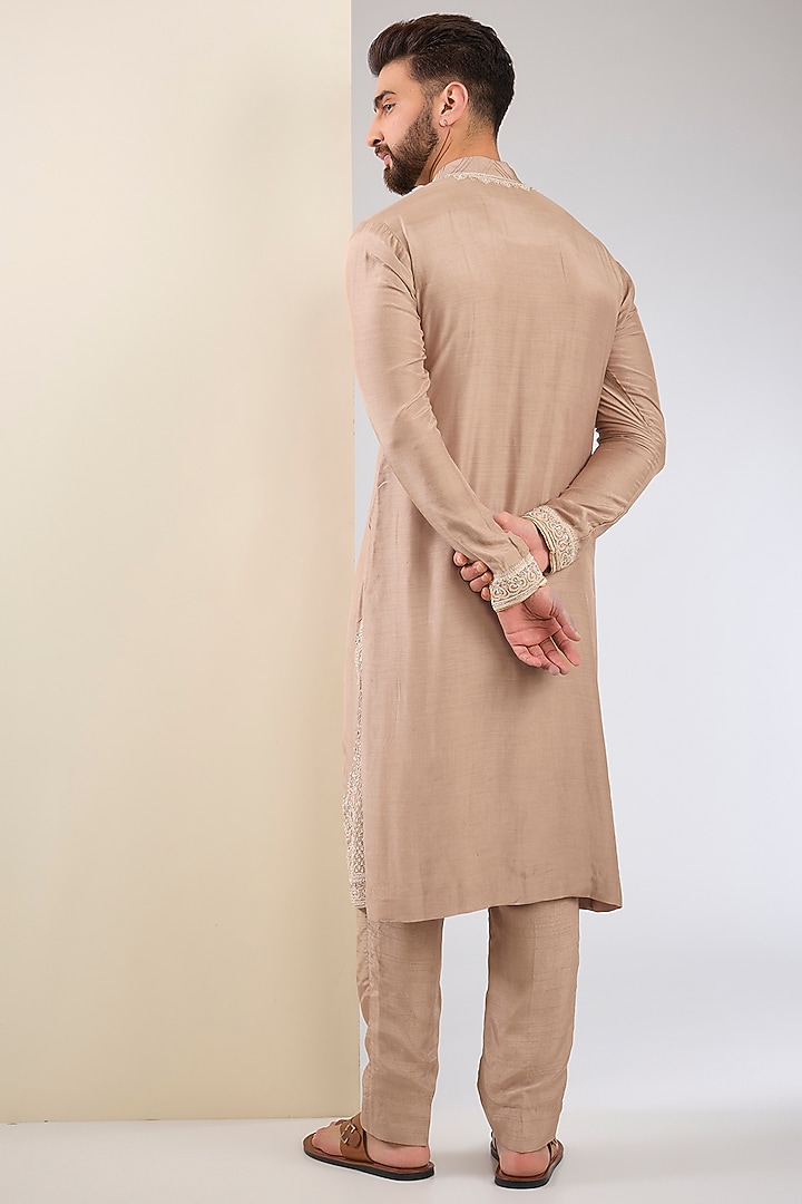 Mauve Cotton Silk & Slub Silk Embroidered Kurta Set by Torani Men at Pernia's Pop Up Shop
