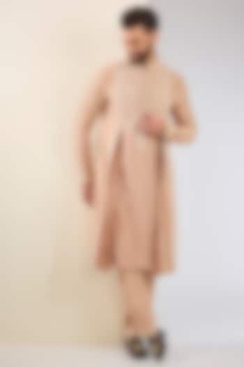 Mauve Cotton Silk & Slub Silk Embroidered Kurta Set by Torani Men at Pernia's Pop Up Shop