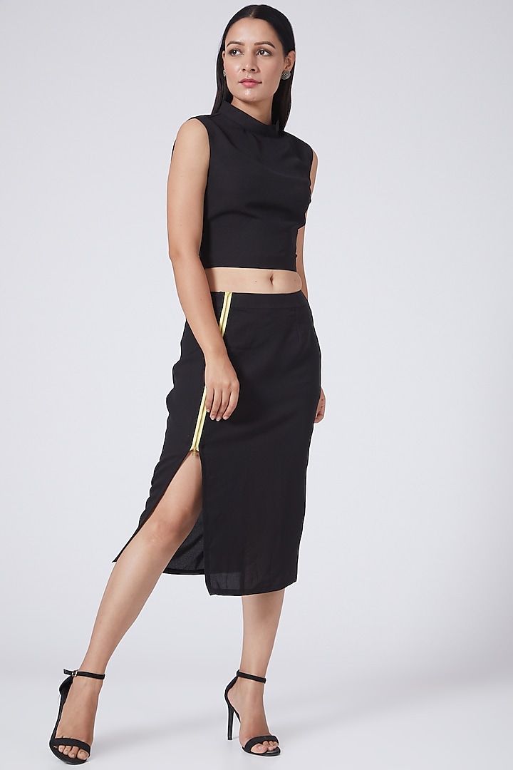 Black Pencil Skirt With Patch Pockets by Three Piece Company