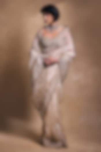 Cream Raw Silk & Organza Zari Embroidered Reception Saree Set by Tamanna Punjabi Kapoor at Pernia's Pop Up Shop