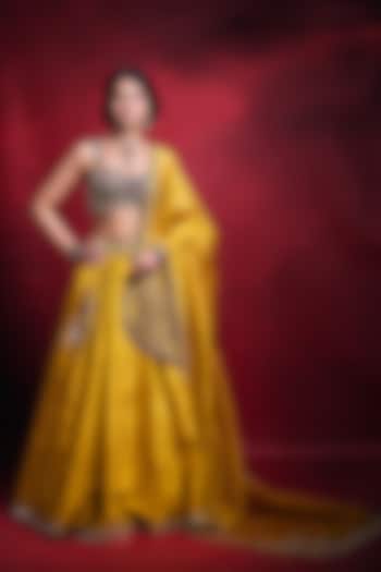 Mustard & Purple Habutai Silk Zari Embroidered Bridal Lehenga Set by Tamanna Punjabi Kapoor at Pernia's Pop Up Shop