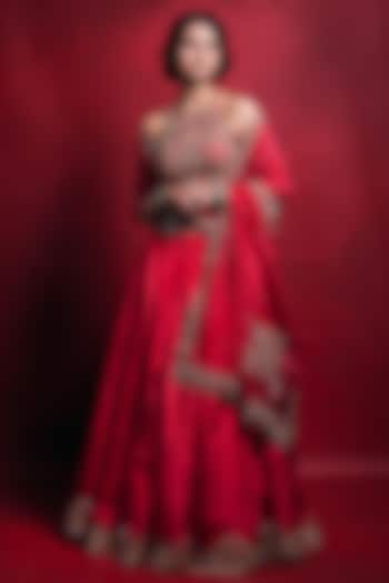 Fuchsia Pink Habutai Silk & Organza Zari Work Bridal Lehenga Set by Tamanna Punjabi Kapoor at Pernia's Pop Up Shop