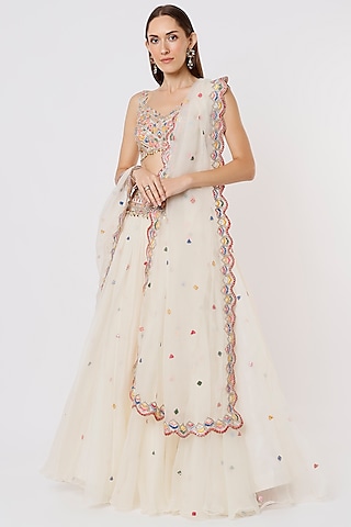 White Embroidered Lehenga Set by Tamanna Punjabi Kapoor