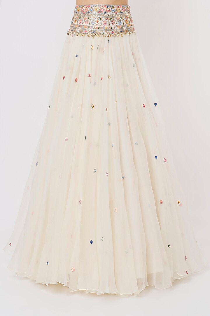 White Embroidered Wedding Lehenga Set by Tamanna Punjabi Kapoor at Pernia's Pop Up Shop