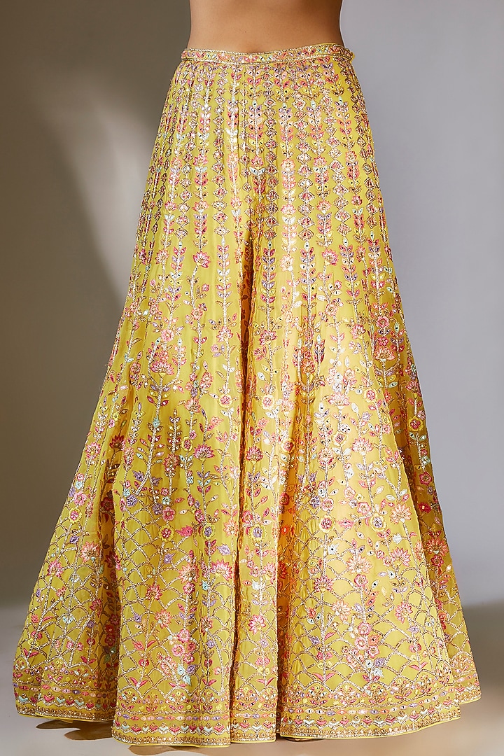 Yellow Georgette Embroidered Cape Set by Tamanna Punjabi Kapoor at Pernia's Pop Up Shop