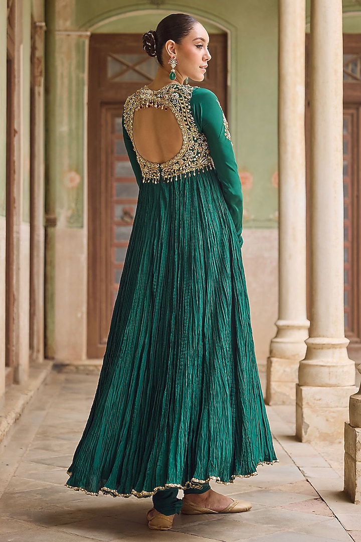Emerald Green Crepe Zari Embroidered Bridal Anarkali Set by Tamanna Punjabi Kapoor at Pernia's Pop Up Shop