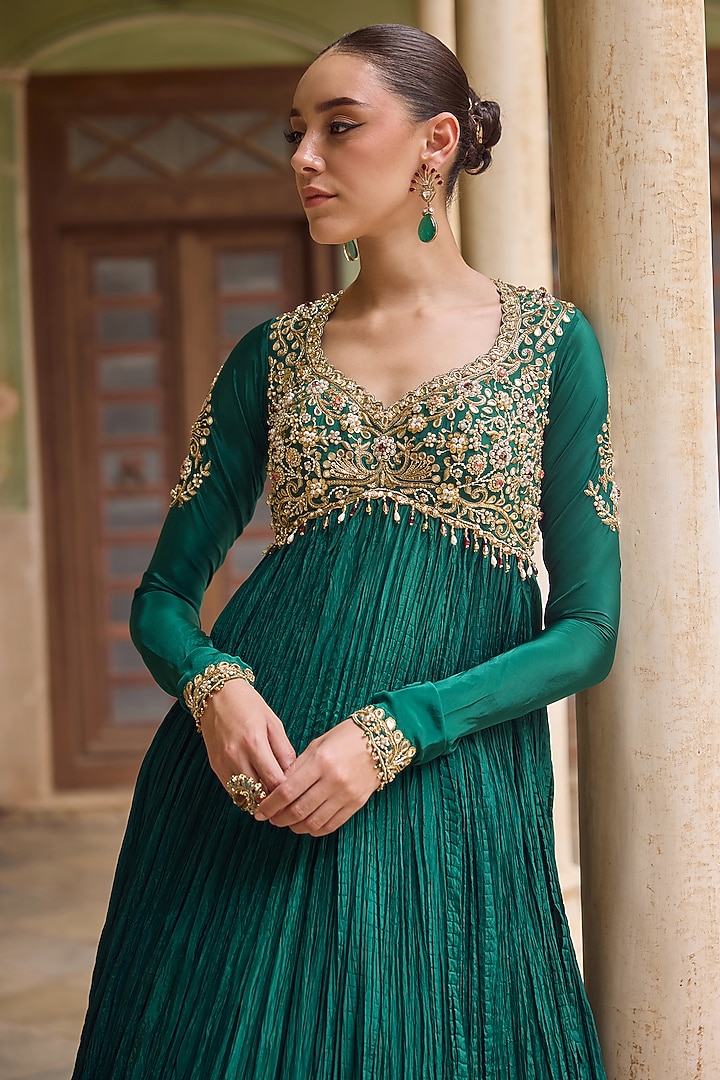 Emerald Green Crepe Zari Embroidered Bridal Anarkali Set by Tamanna Punjabi Kapoor at Pernia's Pop Up Shop