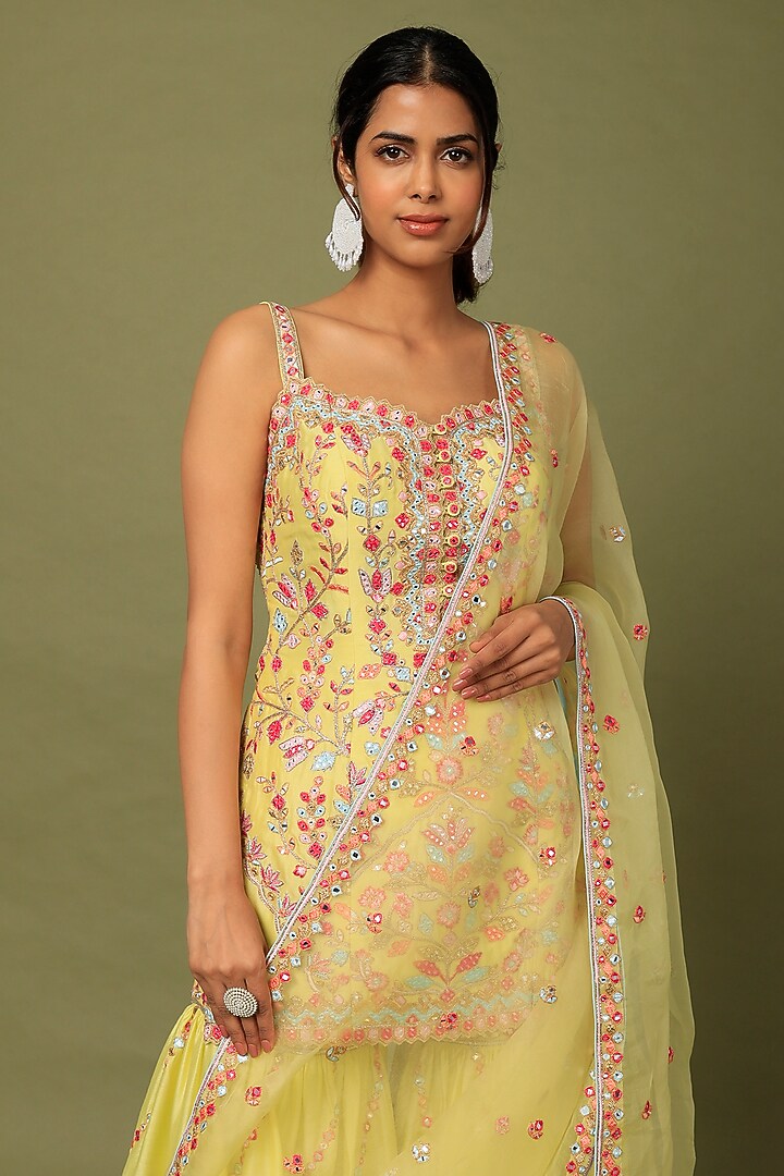 Yellow Chanderi Silk Resham Embroidered Gharara Set by Tamanna Punjabi Kapoor at Pernia's Pop Up Shop