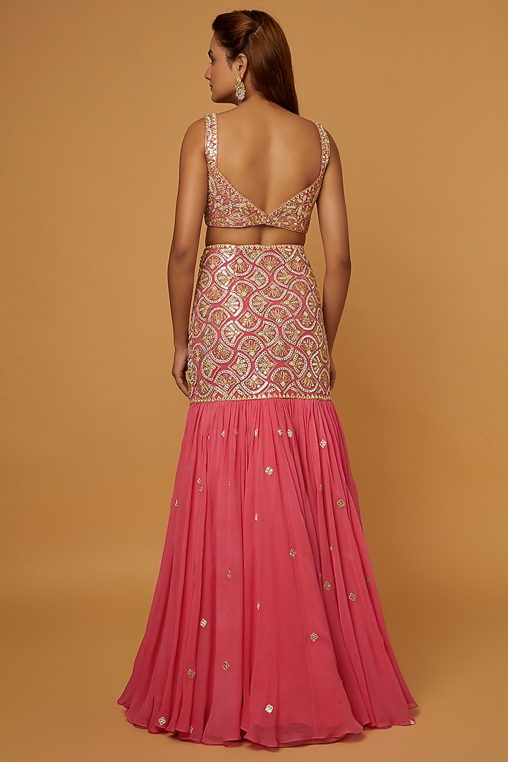 Pink Embroidered Wedding Lehenga Set by Tamanna Punjabi Kapoor at Pernia's Pop Up Shop