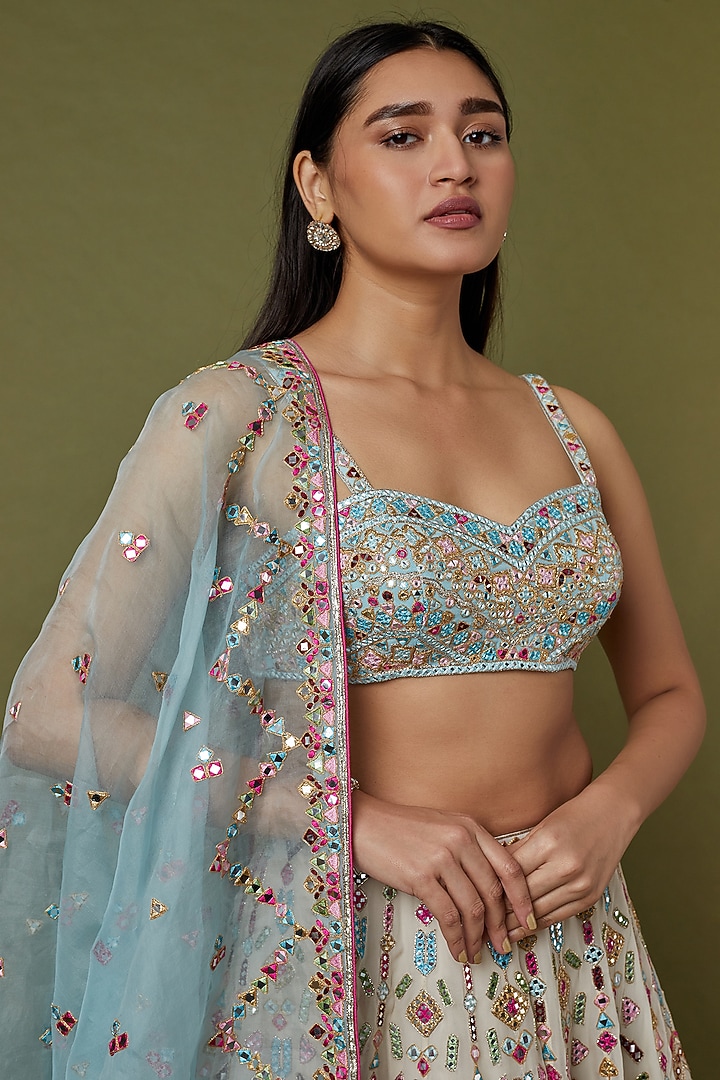 White Embroidered Bridal Lehenga Set by Tamanna Punjabi Kapoor at Pernia's Pop Up Shop