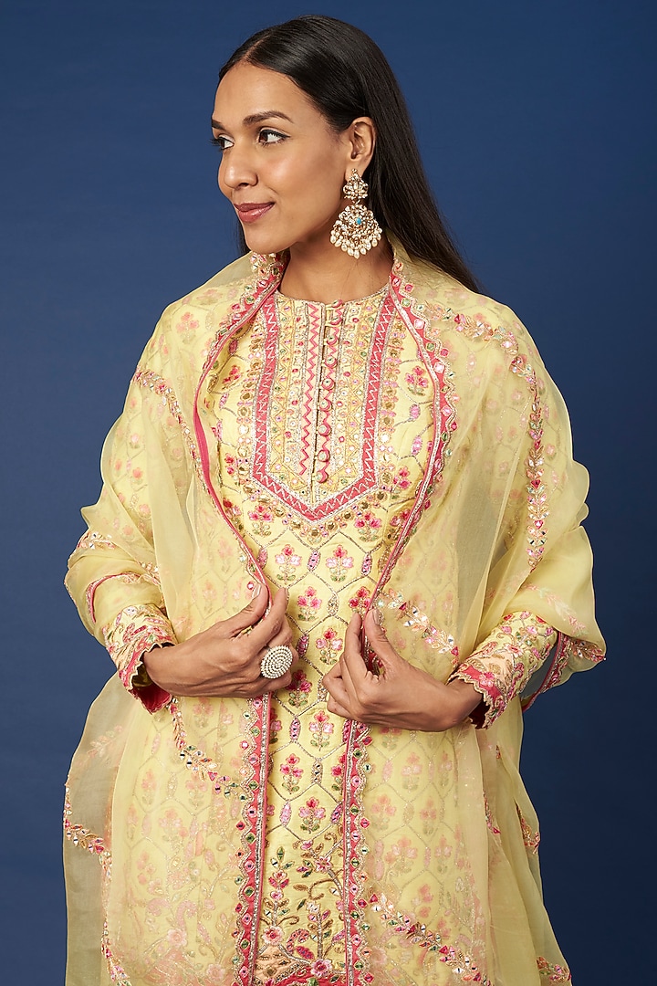 Yellow Embroidered Gharara Set by Tamanna Punjabi Kapoor at Pernia's Pop Up Shop