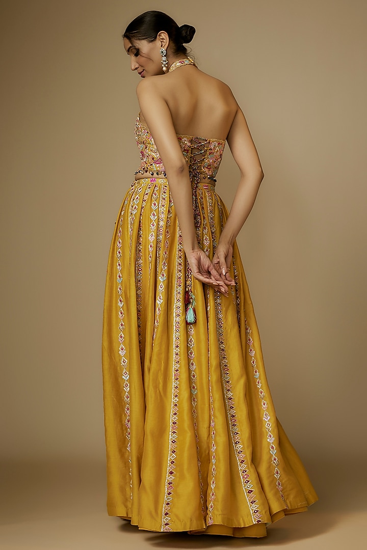 Mustard Chanderi Gota & Dori Embroidered Pleated Skirt Set by Tamanna Punjabi Kapoor at Pernia's Pop Up Shop