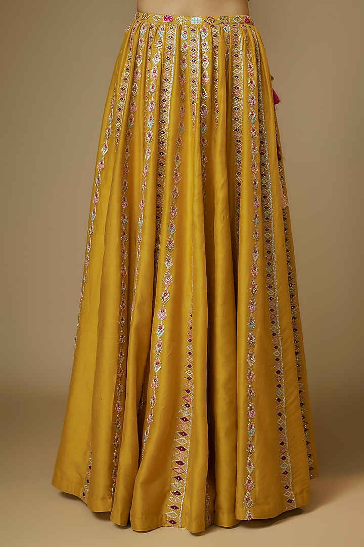 Mustard Chanderi Gota & Dori Embroidered Pleated Skirt Set by Tamanna Punjabi Kapoor at Pernia's Pop Up Shop