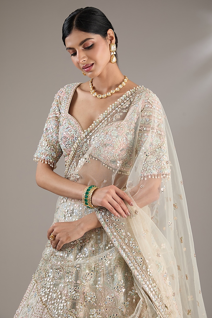 Ivory Raw Silk Resham Embroidered Bridal Lehenga Set by Tamanna Punjabi Kapoor at Pernia's Pop Up Shop