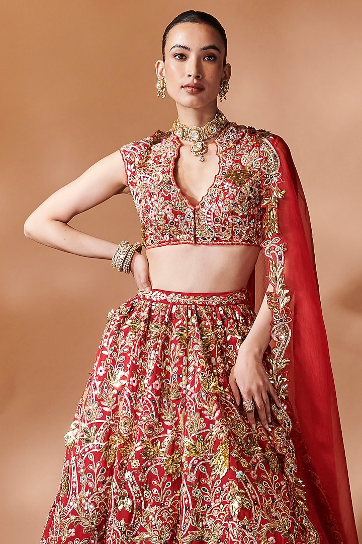 Red Georgette Resham Embellished Bridal Lehenga Set by Tamanna Punjabi Kapoor at Pernia's Pop Up Shop