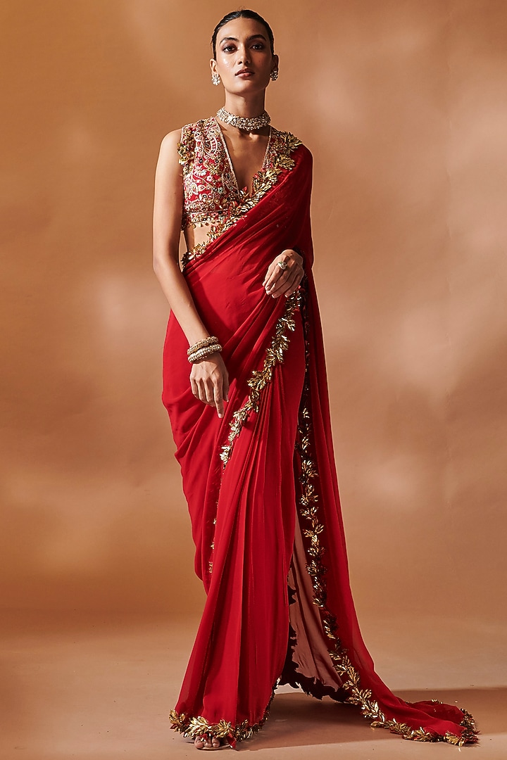 Red Georgette Cutwork Embroidered Pre-Stitched Reception Saree Set by Tamanna Punjabi Kapoor at Pernia's Pop Up Shop