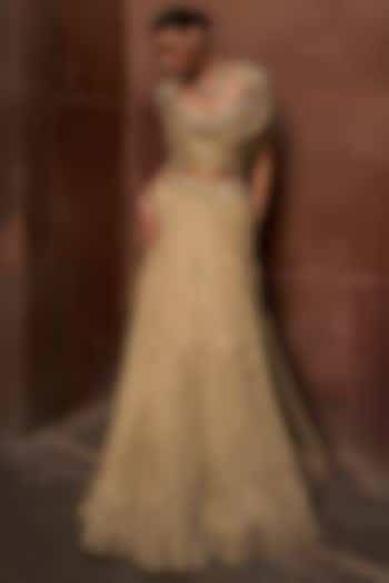 Golden Crushed Tissue Flared Wedding Lehenga Set by Tamanna Punjabi Kapoor at Pernia's Pop Up Shop