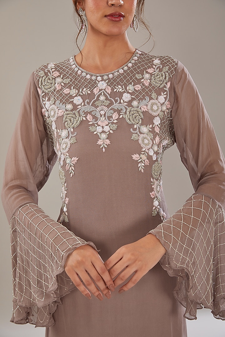Taupe Georgette Kurta by The Pink Mirror at Pernia's Pop Up Shop