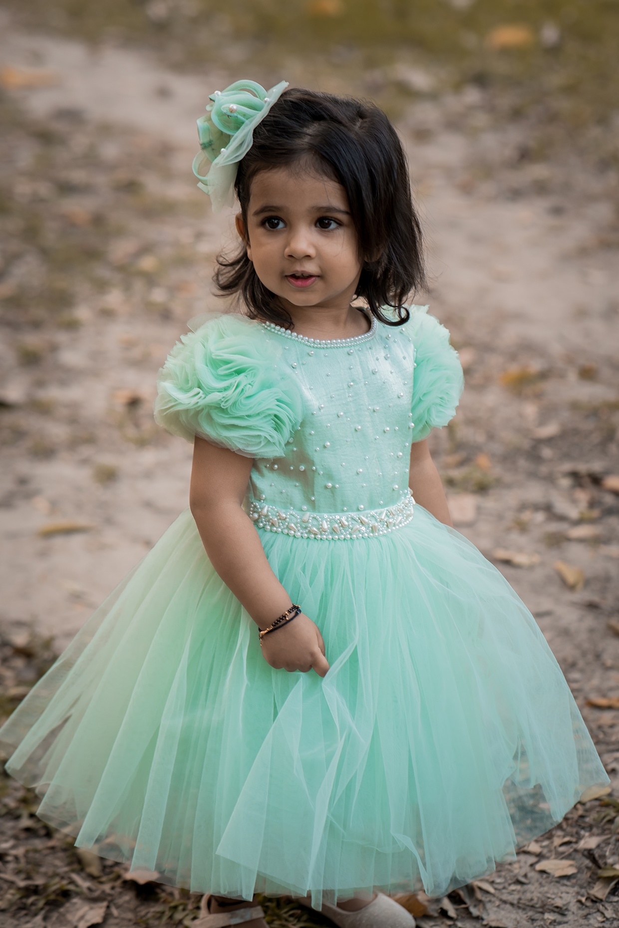 Buy Green Frilled Dress for 3-4 Year Girls Online from Indian Luxury  Designers 2024