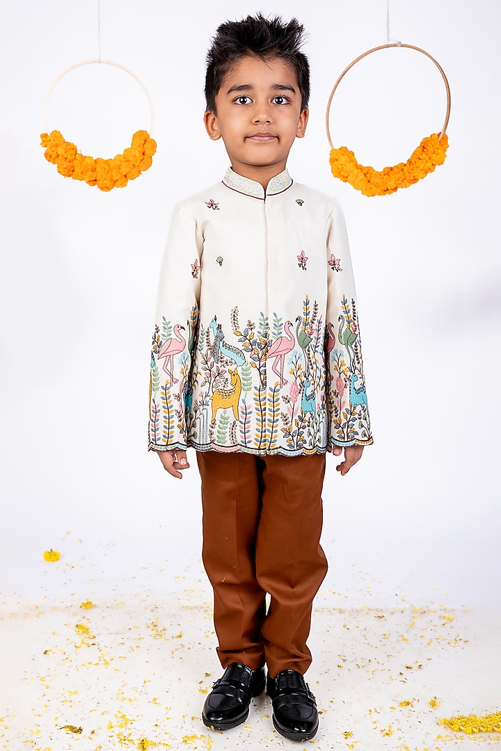 White Cotton Embroidered Bandhgala Jacket Set For Boys by Toplove