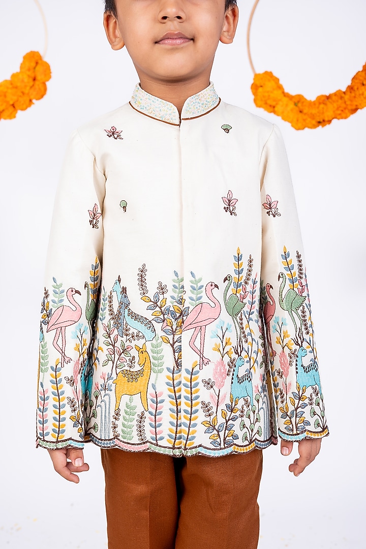 White Cotton Embroidered Bandhgala Jacket Set For Boys by Toplove at Pernia's Pop Up Shop