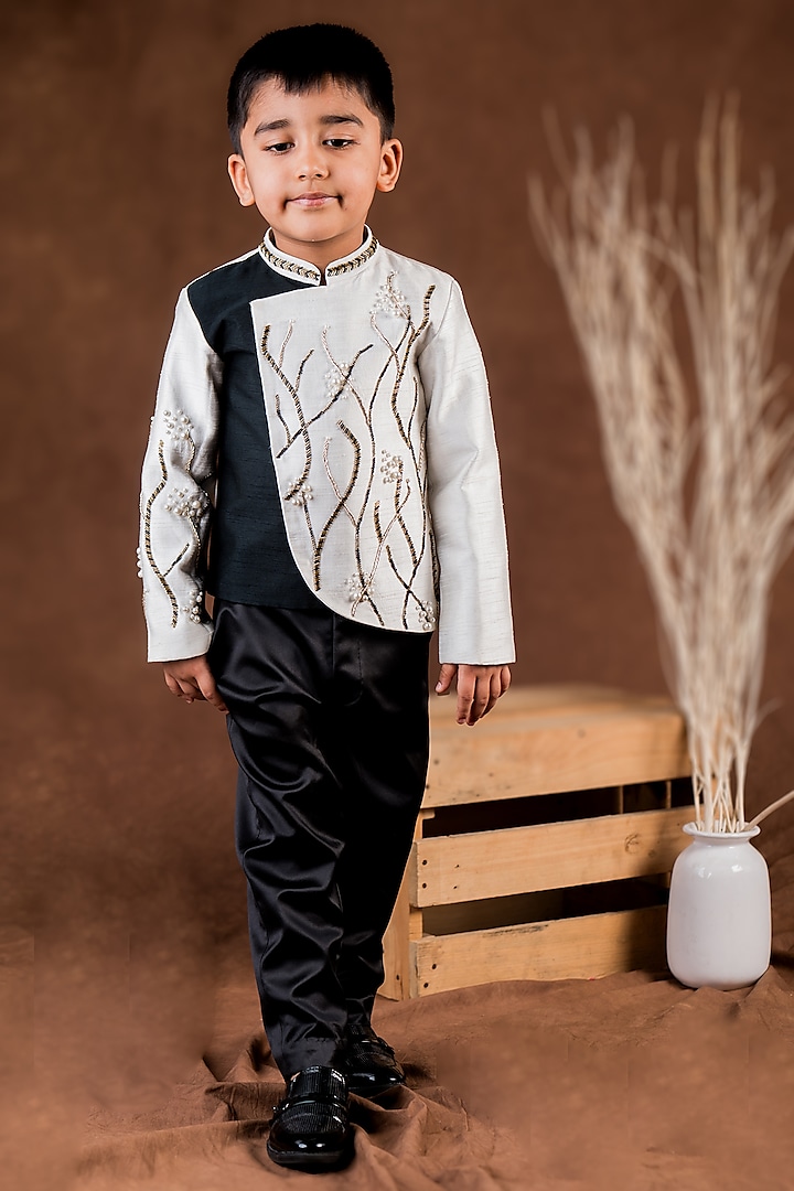 Black & White Dupion Hand Embellished Monochromatic Bandhgala Set For Boys by Toplove at Pernia's Pop Up Shop