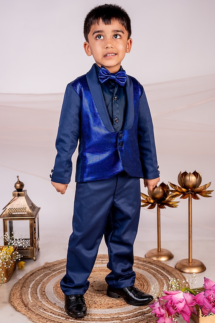 Navy Blue Suiting Tuxedo Set For Boys by Toplove