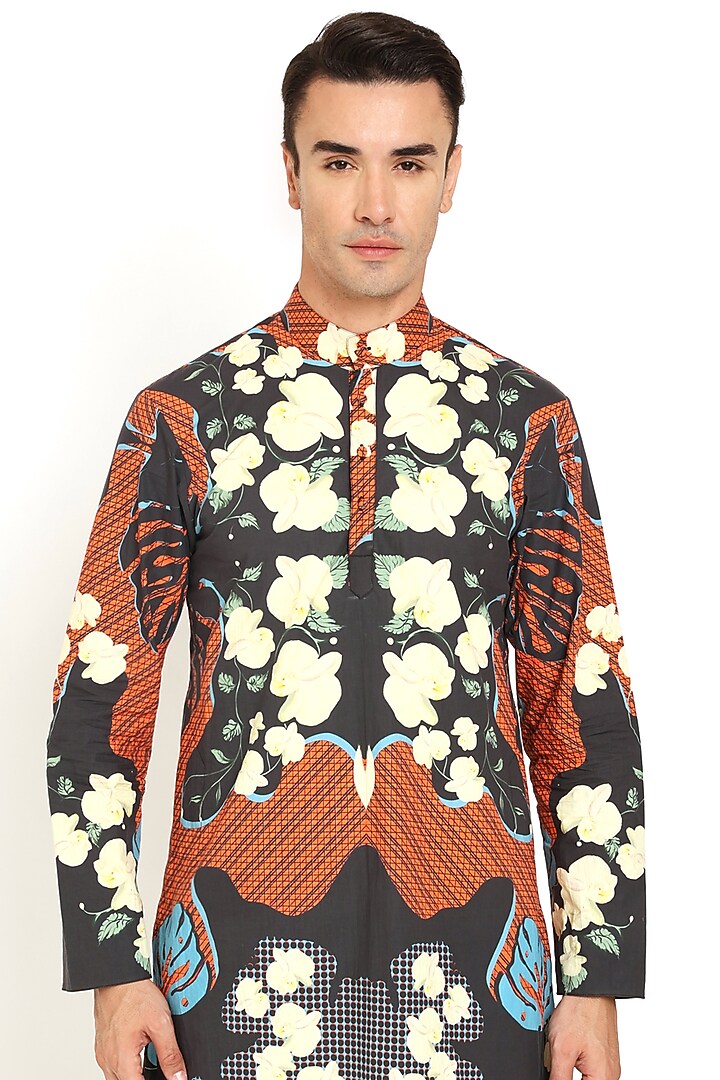 Black Cotton Printed Kurta by Two Point Two at Pernia's Pop Up Shop