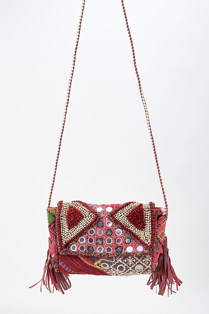 Maroon Canvas Hand Embroidered Handbag Design by The Purple Sack at  Pernia's Pop Up Shop 2024